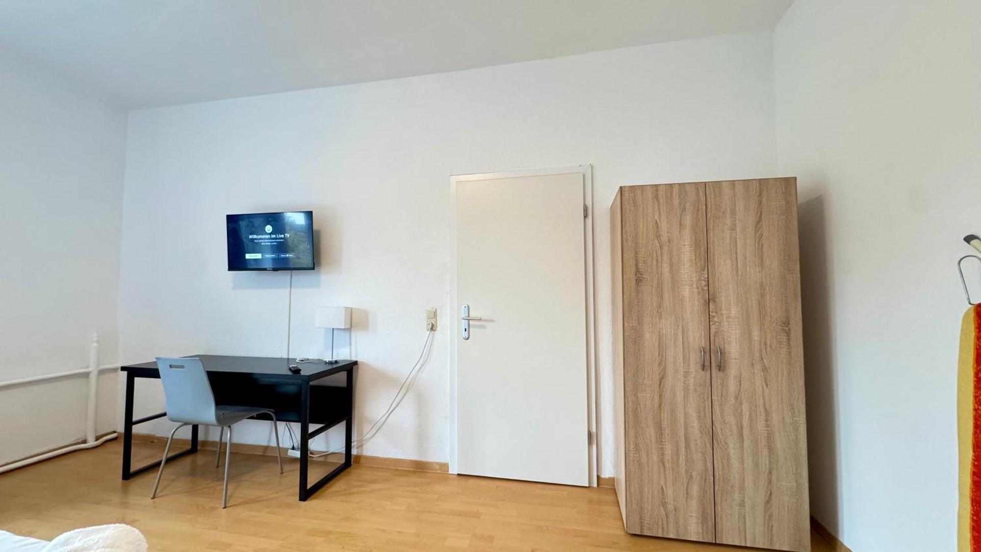 Apartments Im Herzen Von Neumuenster Innenstadt & Hbf Fusslaeufig, Mit Privatparkplatz Neumünster Exterior foto