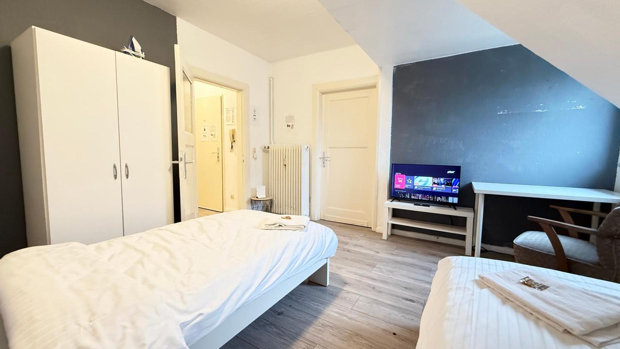 Apartments Im Herzen Von Neumuenster Innenstadt & Hbf Fusslaeufig, Mit Privatparkplatz Neumünster Exterior foto