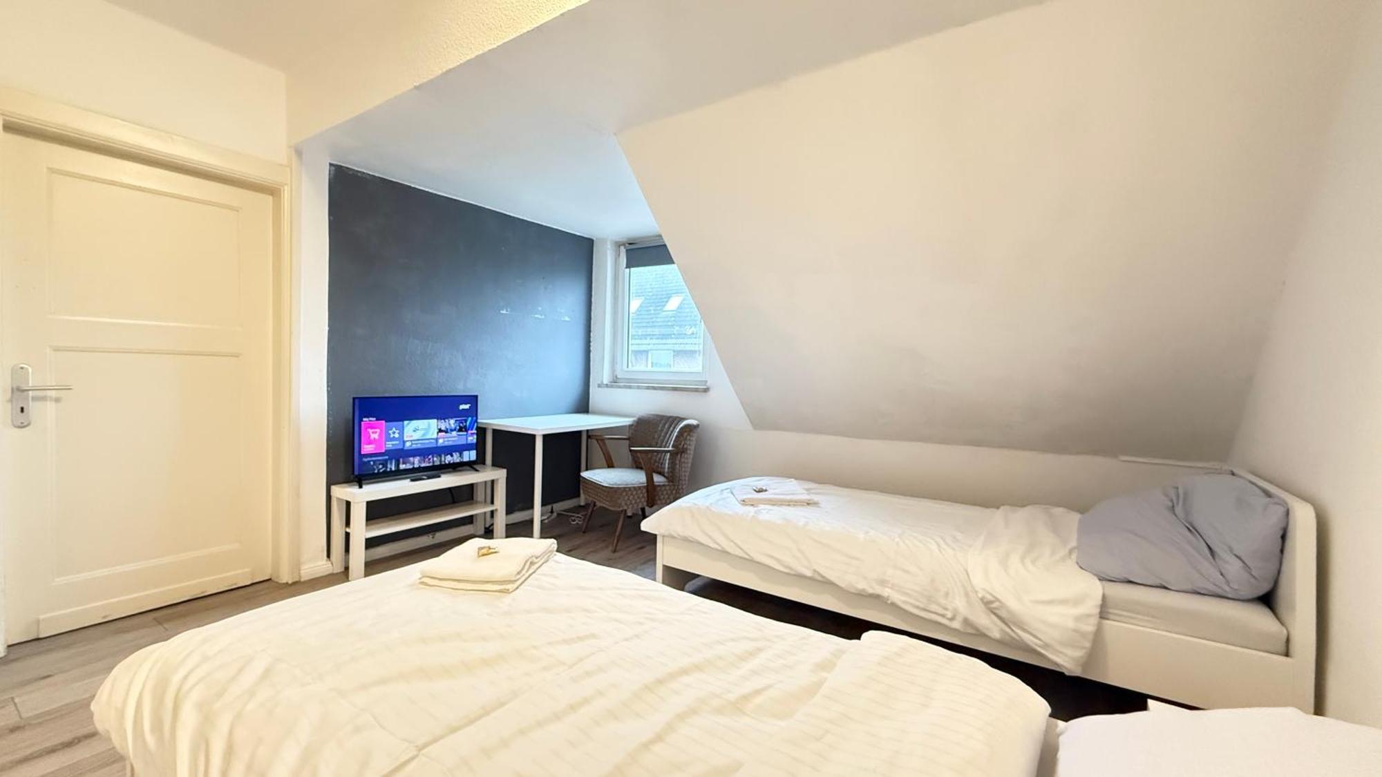 Apartments Im Herzen Von Neumuenster Innenstadt & Hbf Fusslaeufig, Mit Privatparkplatz Neumünster Exterior foto