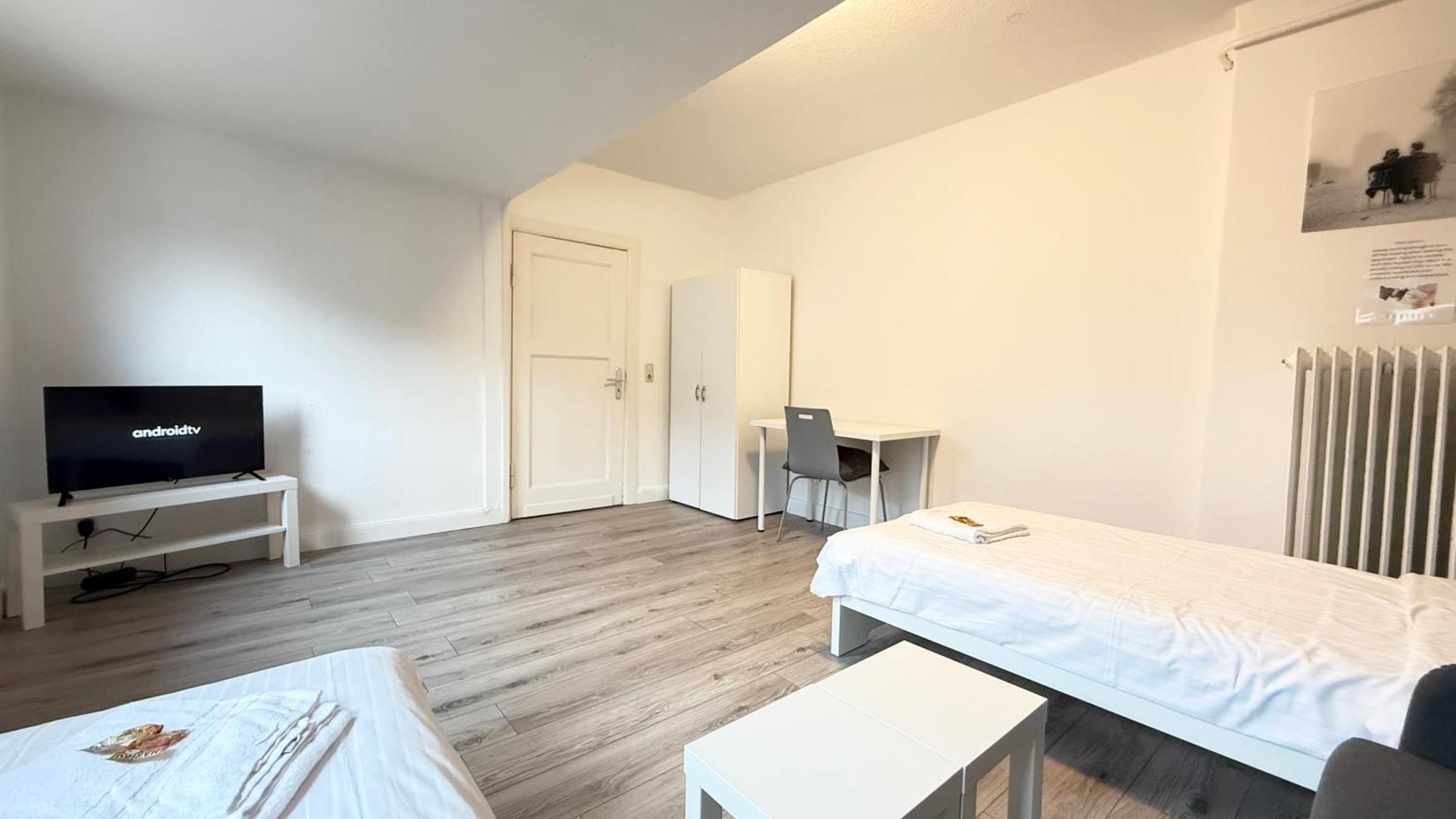 Apartments Im Herzen Von Neumuenster Innenstadt & Hbf Fusslaeufig, Mit Privatparkplatz Neumünster Exterior foto